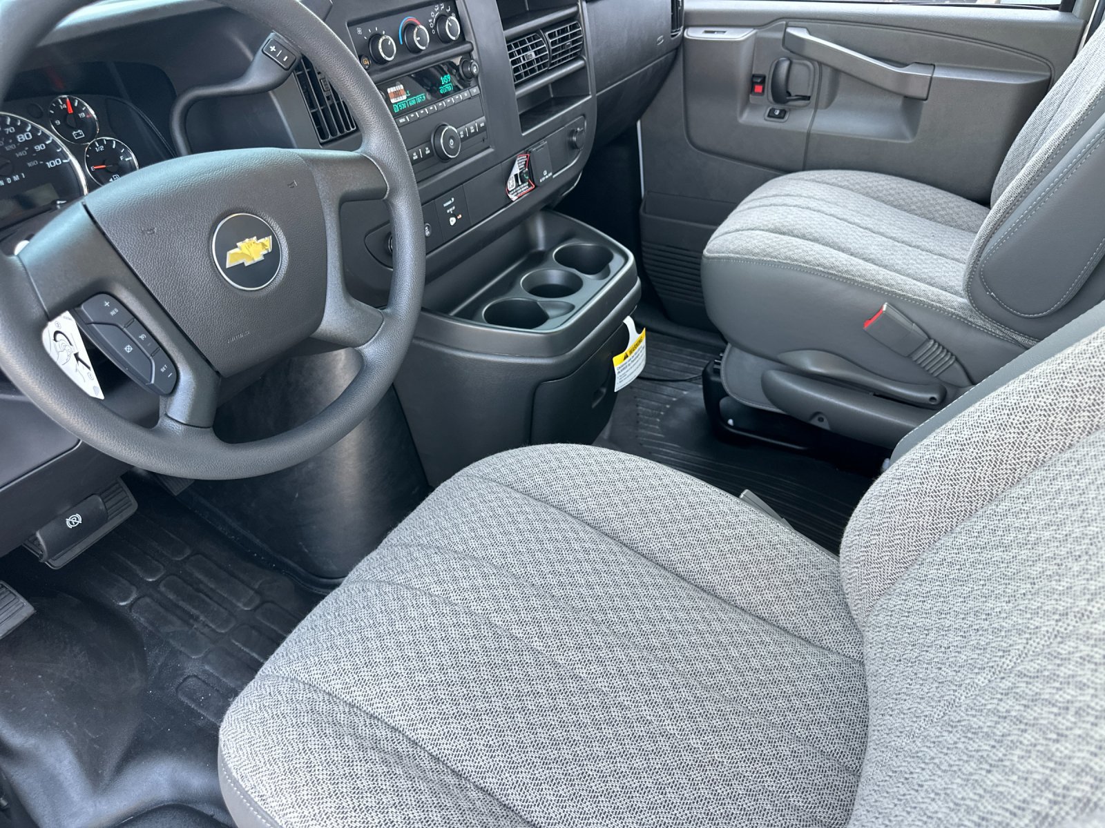 New 2026 Chevrolet Express 2500 w/ Driver Convenience Package RWD image 10