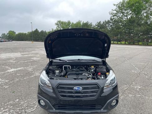 Used 2017 Subaru Outback 2.5i Premium AWD/4WD image 26