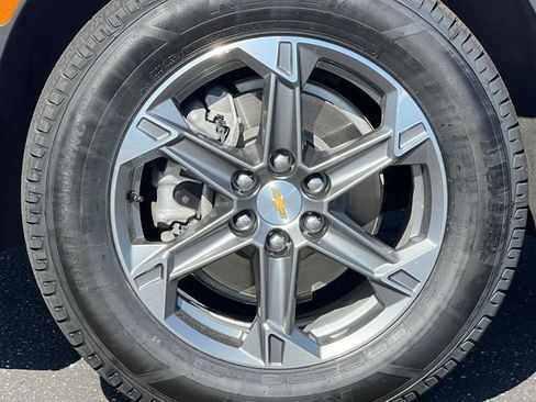 Used 2023 Chevrolet Blazer LT AWD/4WD image 6