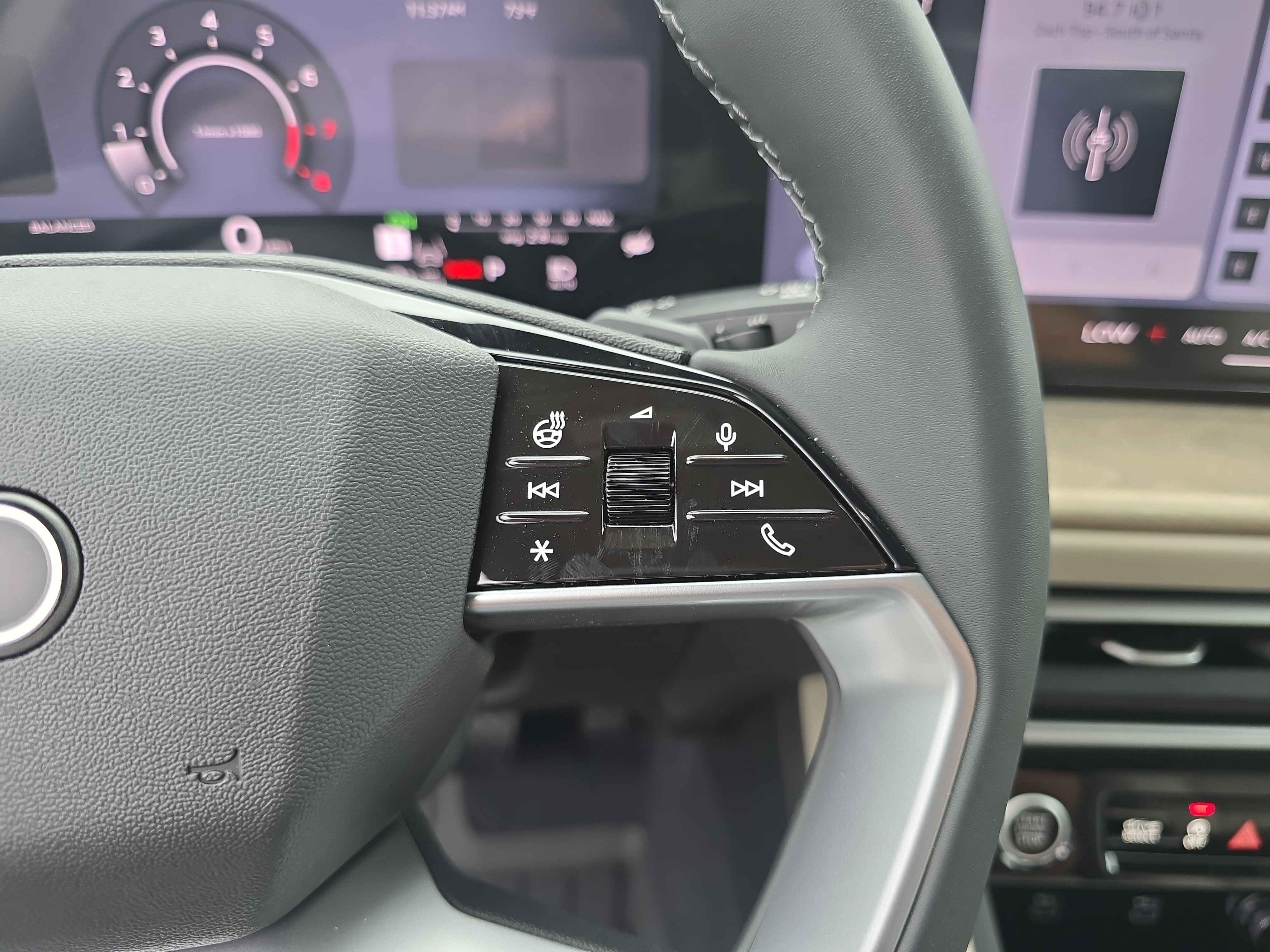 New 2026 Audi Q5 Premium Plus AWD/4WD image 18