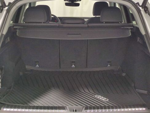 New 2025 Audi Q5 Premium image 37