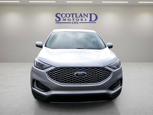 Used 2024 Ford Edge SEL AWD/4WD image 3