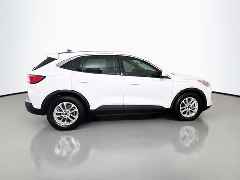 Used 2020 Ford Escape SE FWD image 10