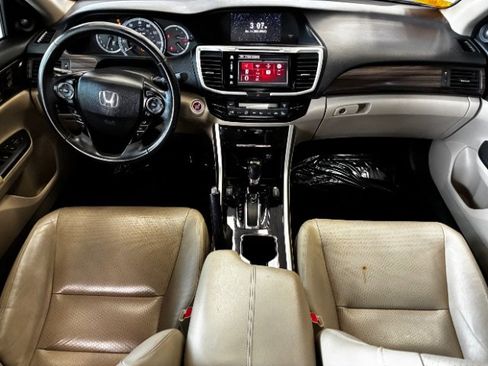 Used 2016 Honda Accord EX-L image 3