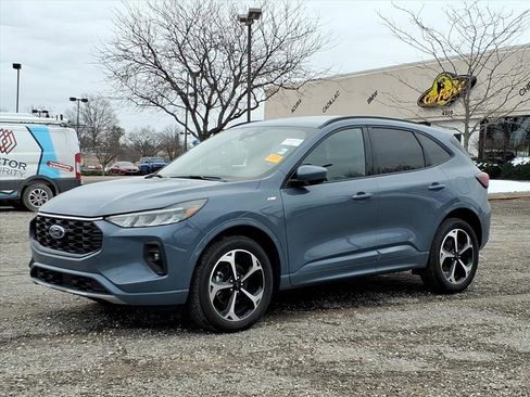 Used 2023 Ford Escape ST-Line Select image 1