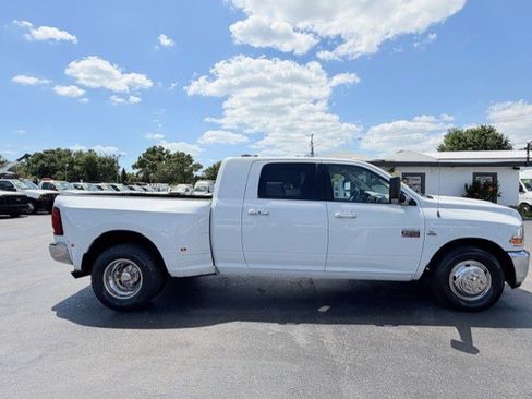 Used 2012 RAM 3500 SLT image 5