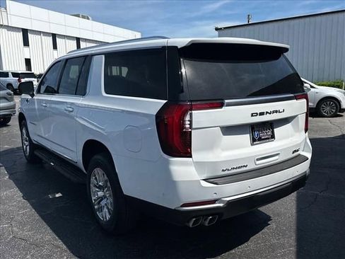 Certified 2026 GMC Yukon XL Denali w/ LPO, Floor Liner Package AWD/4WD image 8