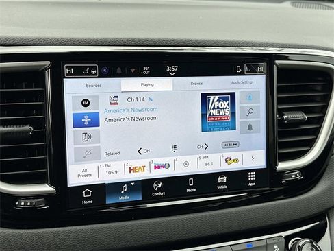 New 2026 Chrysler Voyager LX image 13