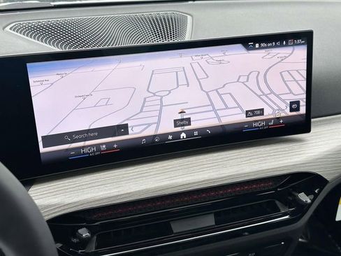 Certified 2025 BMW 330i xDrive Sedan w/ Premium Package image 32