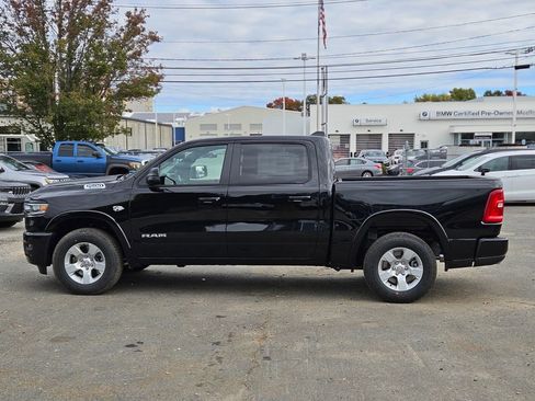 New 2026 RAM 1500 4x4 Crew Cab image 2