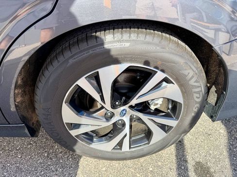Used 2025 Subaru Legacy Premium AWD/4WD image 15