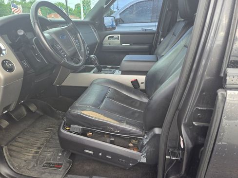 Used 2015 Ford Expedition EL XLT w/ Equipment Group 202A RWD image 7