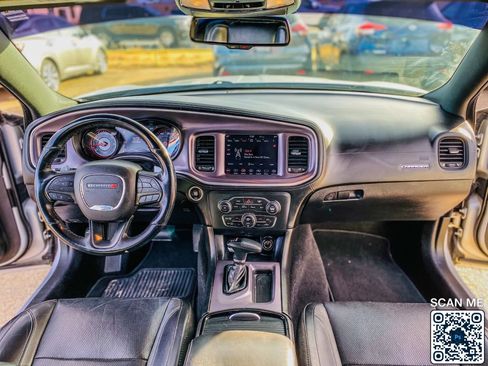 Used 2019 Dodge Charger SXT w/ Plus Group image 16