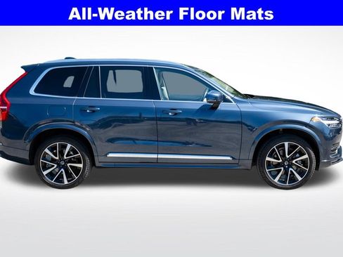 Used 2024 Volvo XC90 B5 Plus w/ Protection Package Premier AWD/4WD image 9