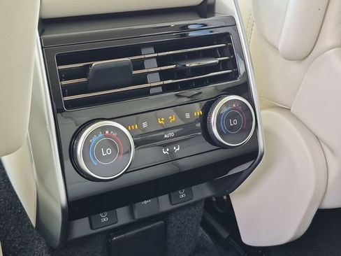 New 2026 Land Rover Range Rover SE AWD/4WD image 12
