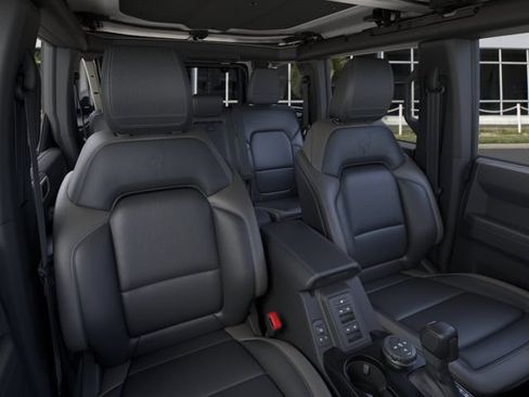 New 2026 Ford Bronco Outer Banks AWD/4WD image 10