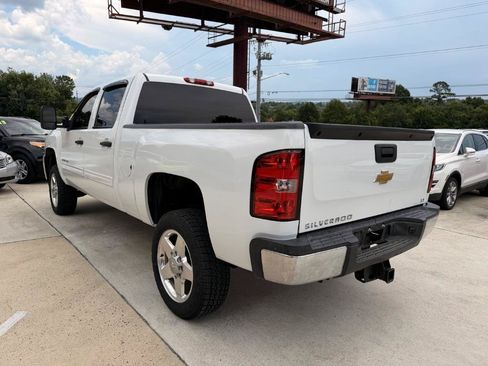 Used 2014 Chevrolet Silverado 2500 LT AWD/4WD image 9