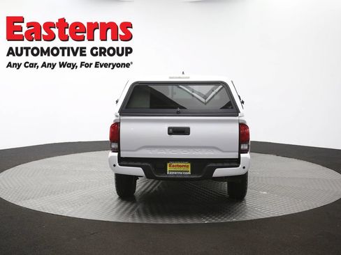 Used 2020 Toyota Tacoma SR w/ SR Convenience Package RWD image 33