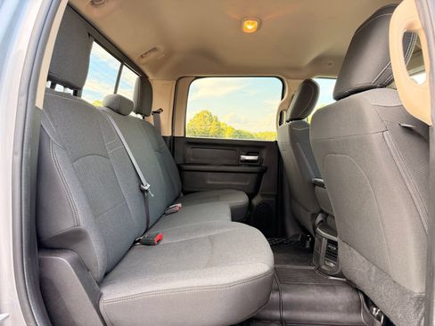 Used 2019 RAM 2500 Tradesman w/ Safety Group AWD/4WD image 29