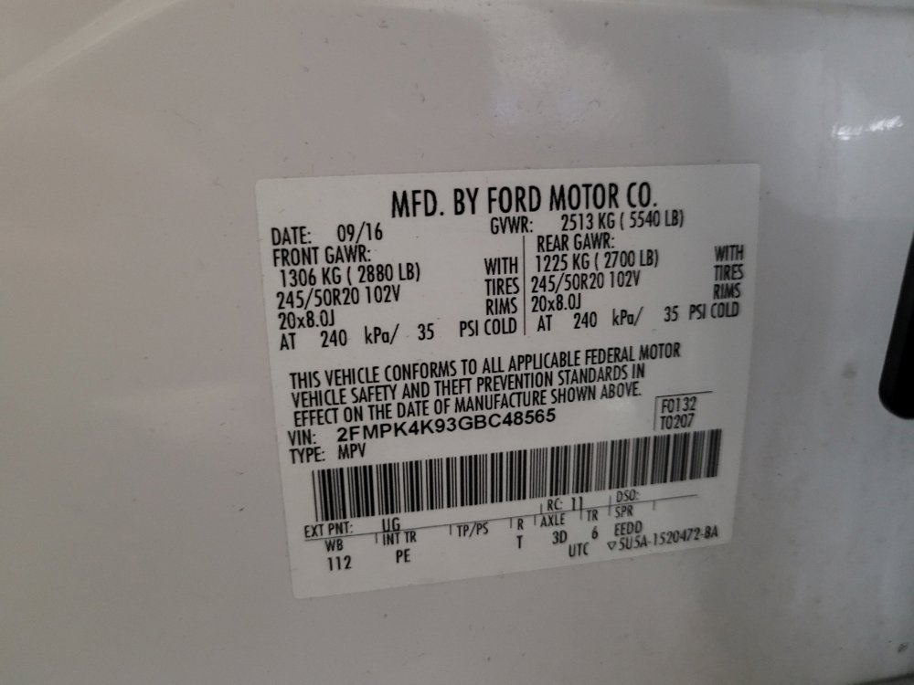 Used 2016 Ford Edge Titanium w/ Equipment Group 302A AWD/4WD image 33