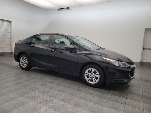 Used 2019 Chevrolet Cruze LS image 11