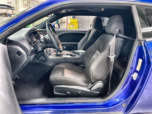 Used 2021 Dodge Challenger SXT w/ Blacktop Package image 12