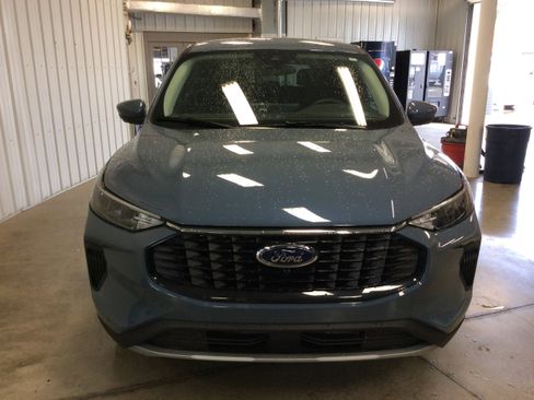 Used 2023 Ford Escape Active w/ Tech Pack #2 image 9