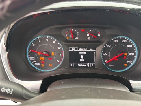 Used 2020 Chevrolet Traverse LS image 13