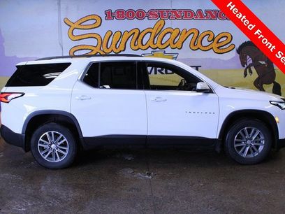 Used 2023 Chevrolet Traverse LT