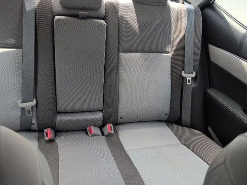 Used 2019 Toyota Corolla LE FWD image 19