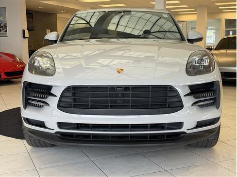 Used 2021 Porsche Macan S image 2