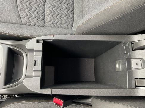 Used 2022 Chevrolet Equinox LT image 25