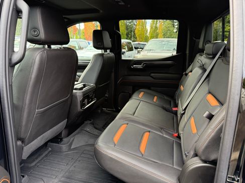 Used 2022 GMC Sierra 1500 AT4 w/ AT4 Premium Package image 20
