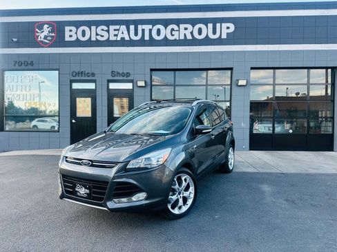Used 2015 Ford Escape Titanium w/ Equipment Group 301A AWD/4WD image 1