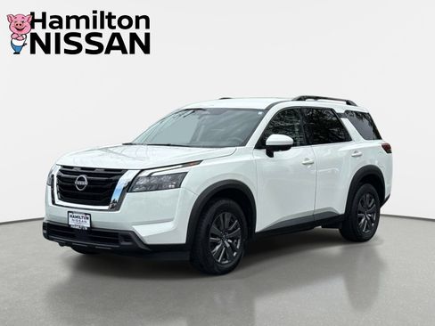 Used 2024 Nissan Pathfinder SV AWD/4WD image 5