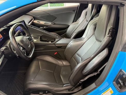 Used 2021 Chevrolet Corvette Stingray Convertible w/ 1LT RWD image 10