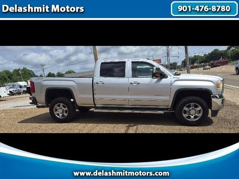 Used 2015 GMC Sierra 2500 SLT w/ Suspension Package, Off-Road AWD/4WD image 1