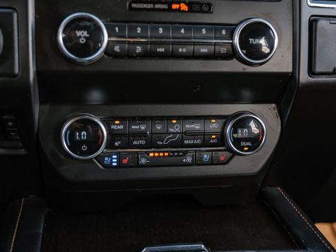 Used 2020 Ford Expedition Max King Ranch image 26