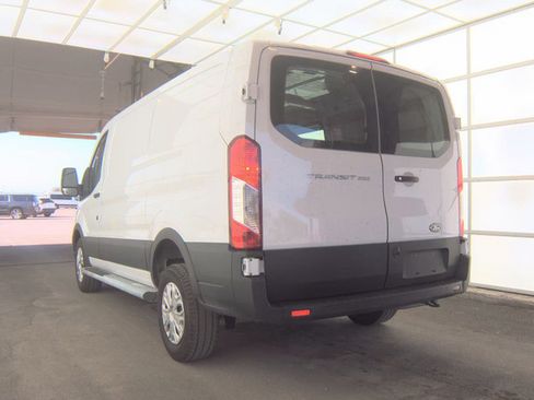 Used 2025 Ford Transit 250 Low Roof w/ Exterior Upgrade Package RWD image 3