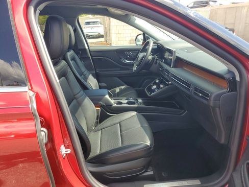 Certified 2022 Lincoln Corsair Reserve w/ Equipment Group 201A image 9