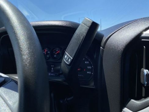 Used 2025 Chevrolet Silverado 1500 Custom AWD/4WD image 19