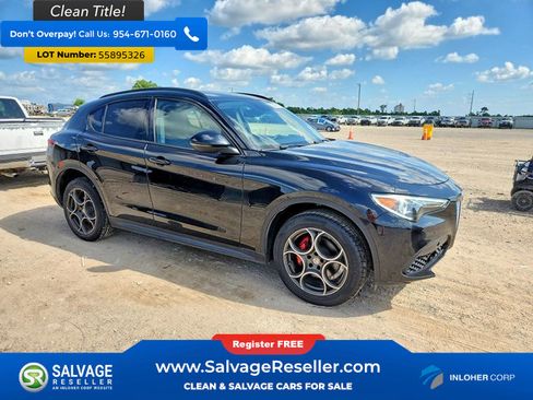 Used 2018 Alfa Romeo Stelvio Sport w/ Quick Order Package 22J Sport AWD/4WD image 5