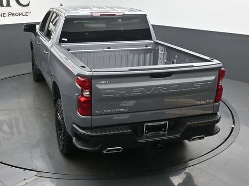 Used 2025 Chevrolet Silverado 1500 Custom Trail Boss AWD/4WD image 56
