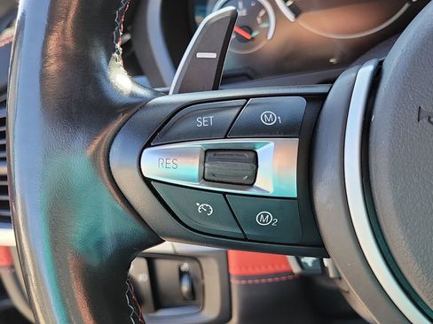 Used 2018 BMW X5 M image 28