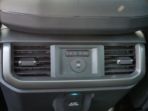 Certified 2025 Ford F150 Lariat w/ Equipment Group 502A High image 15