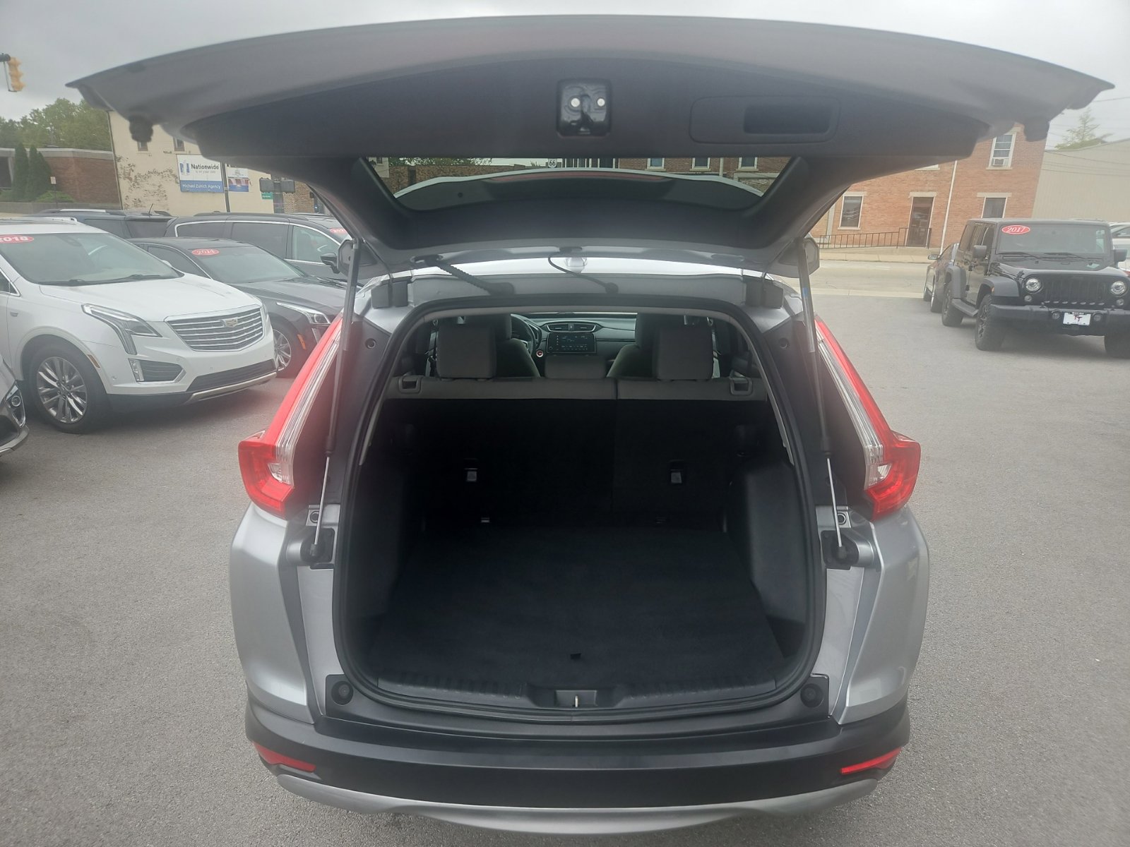Used 2019 Honda CR-V EX image 17