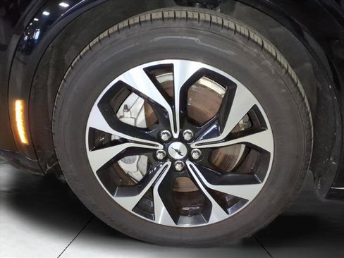 Used 2021 Ford Mustang Mach-E Premium image 17