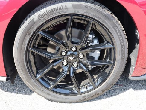 Used 2025 Ford Mustang Premium RWD image 14