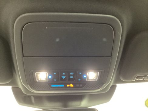 Used 2023 Ford Explorer ST w/ Equipment Group 401A AWD/4WD image 32