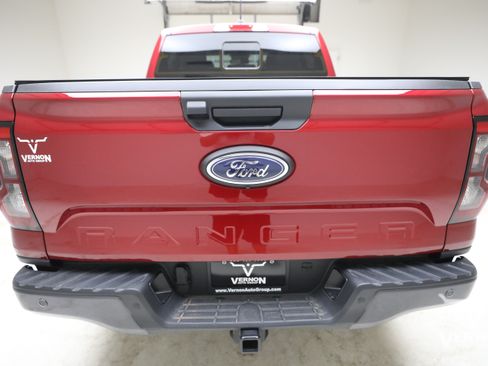 Used 2025 Ford Ranger Lariat w/ Trailer Tow Package RWD image 4